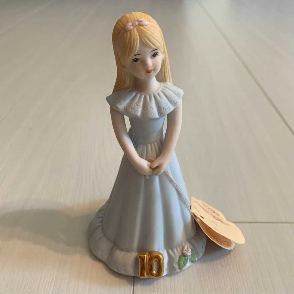 Growing Up Birthday Girls Age 10 Enesco Blonde Figurine 5.5 in Collectible